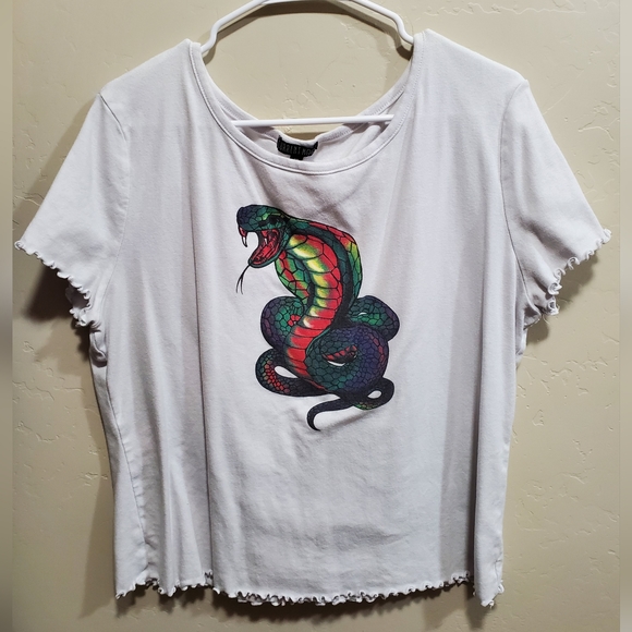 Current Mood Tops - Current mood serpent shirt